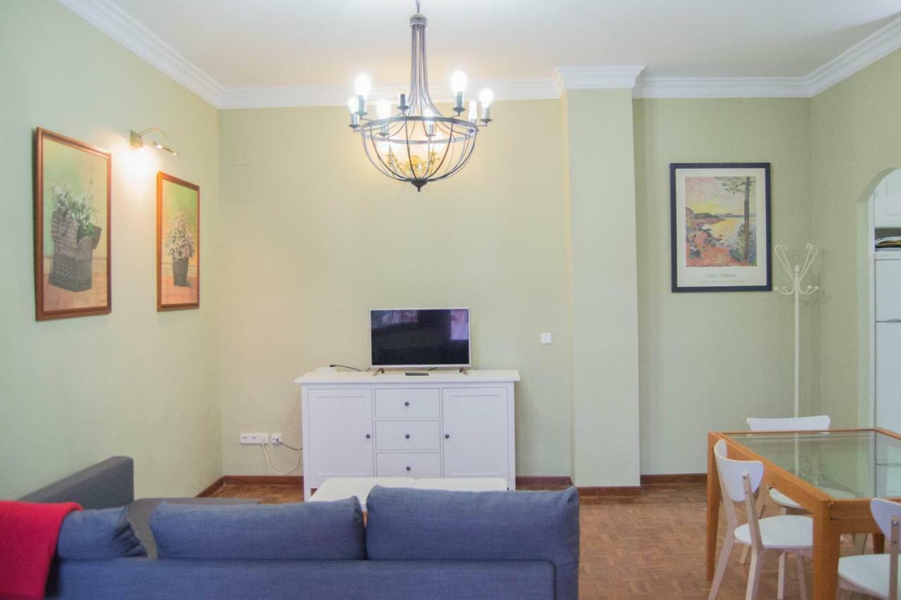 Full Equipped Apartment In Center Sevilla Bagian luar foto