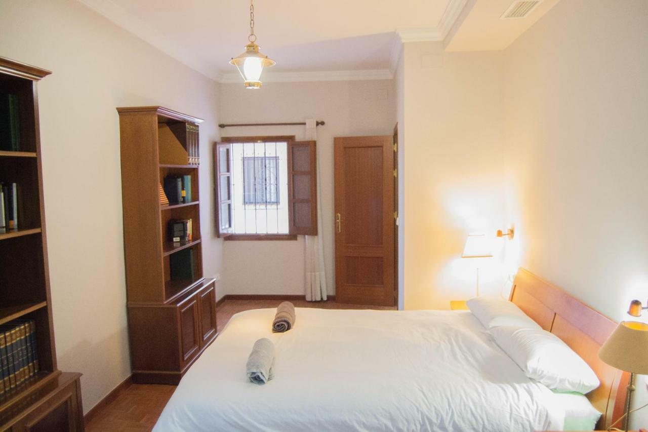 Full Equipped Apartment In Center Sevilla Bagian luar foto