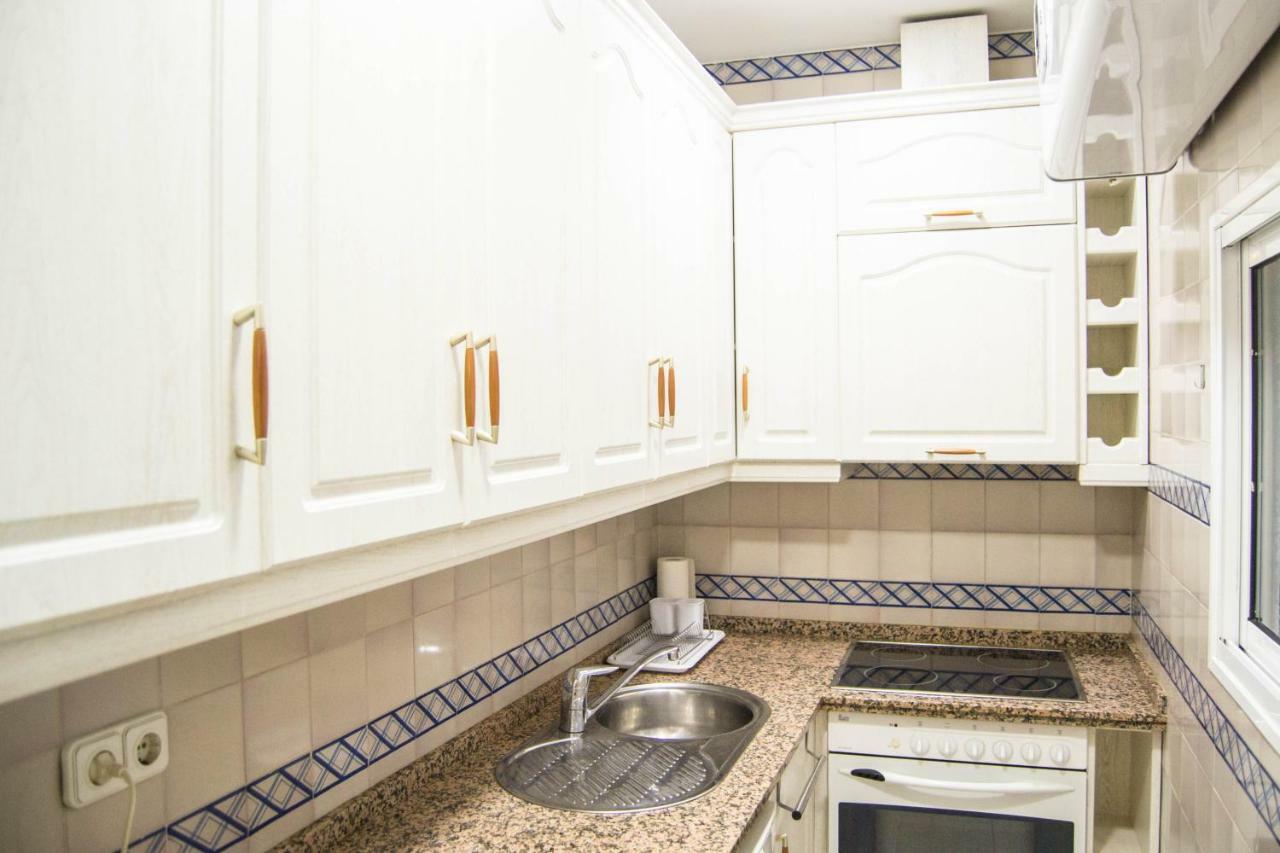 Full Equipped Apartment In Center Sevilla Bagian luar foto